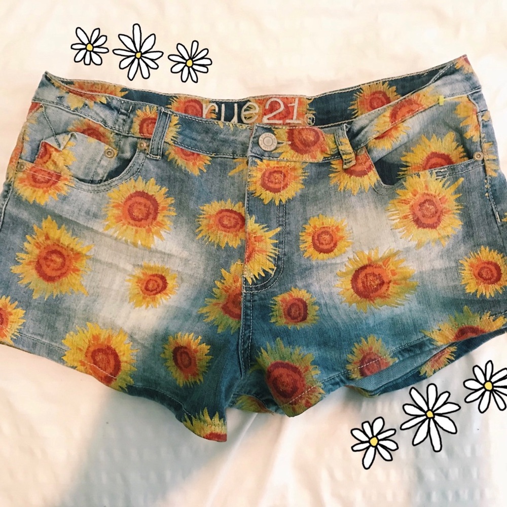 SHORTS
